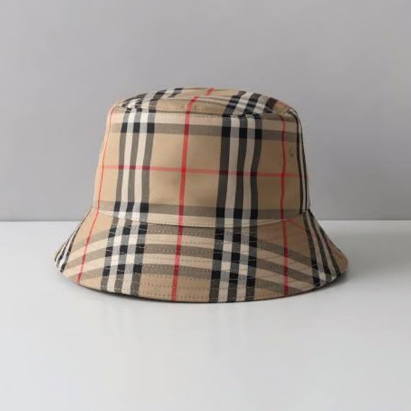 Burberry Check Vintage Bucket Hat in Archive Beige - Picture 2 of 12